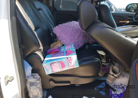 2007 Chevrolet Suburban 1500 Lt from USA, damaged, VIN 3GNFC16027G282217